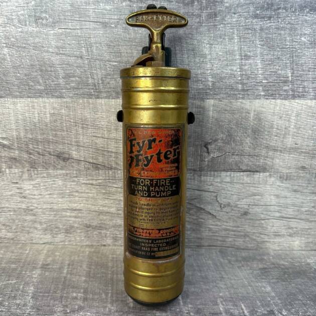 Premier / Fyrfyter Fire Extinguishers