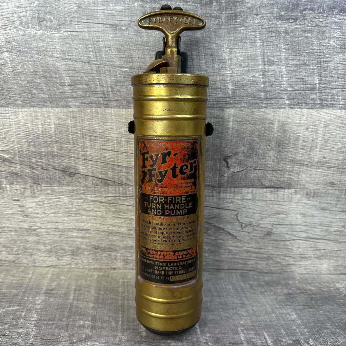 Premier Extra / Fyrfyter Super Fire Extinguishers